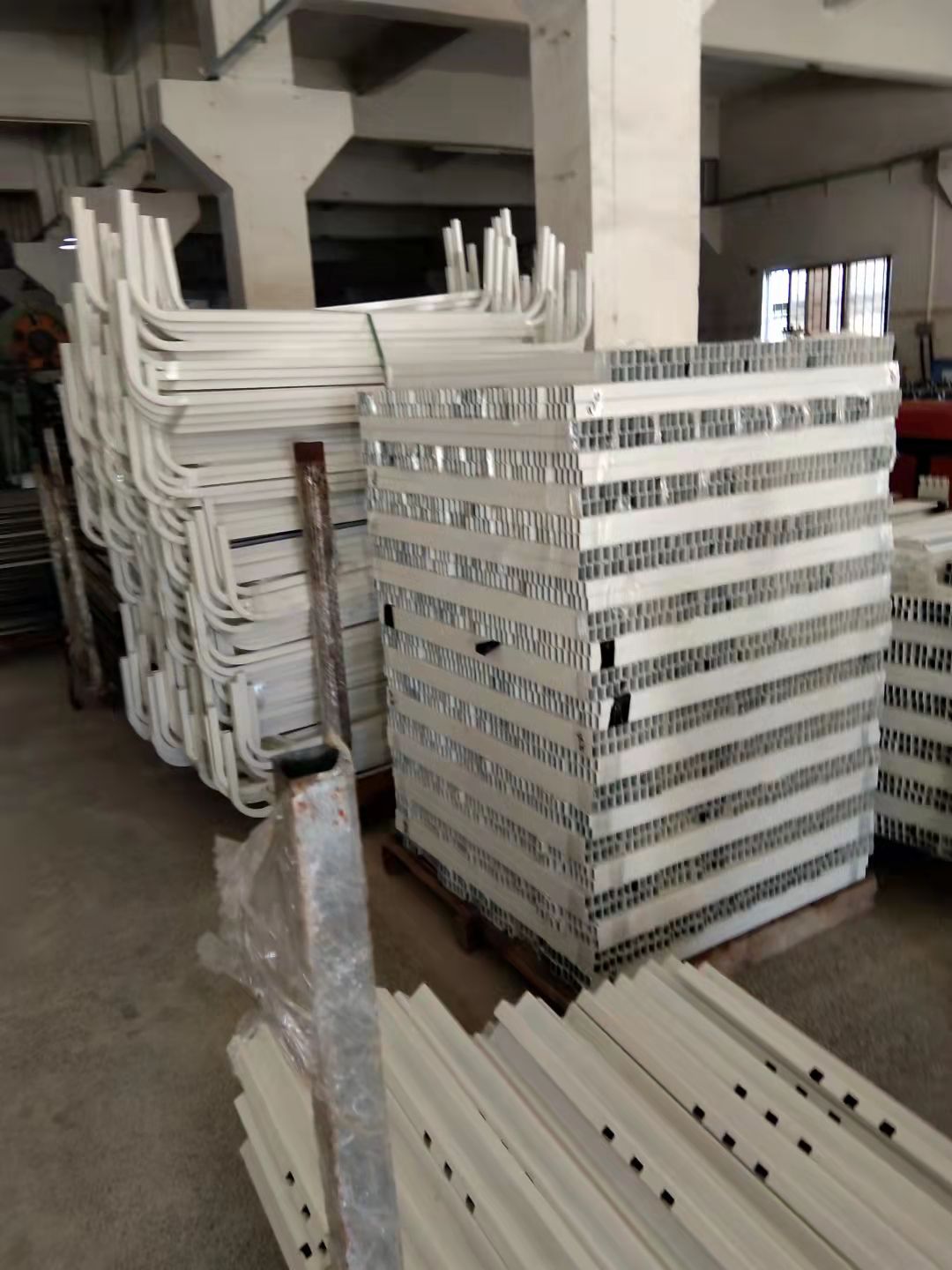 選擇上下鋪鐵床的10個(gè)小技巧 選擇上下鋪鐵床的10個(gè)小技巧