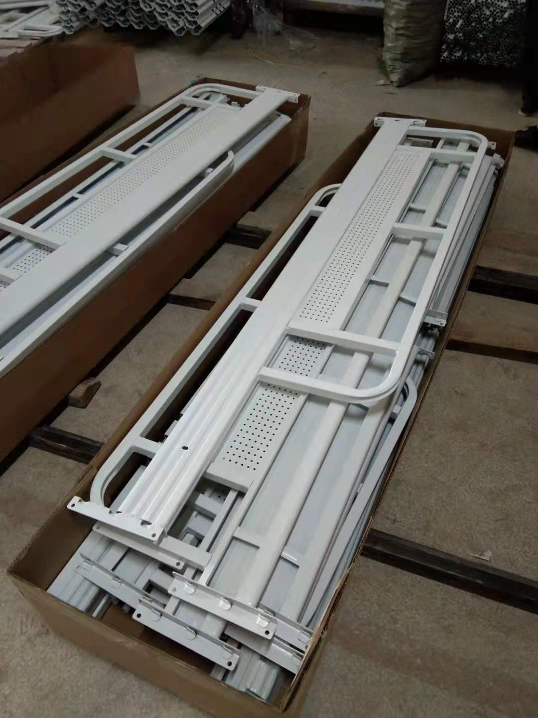 鐵床能不能加裝蚊帳架？