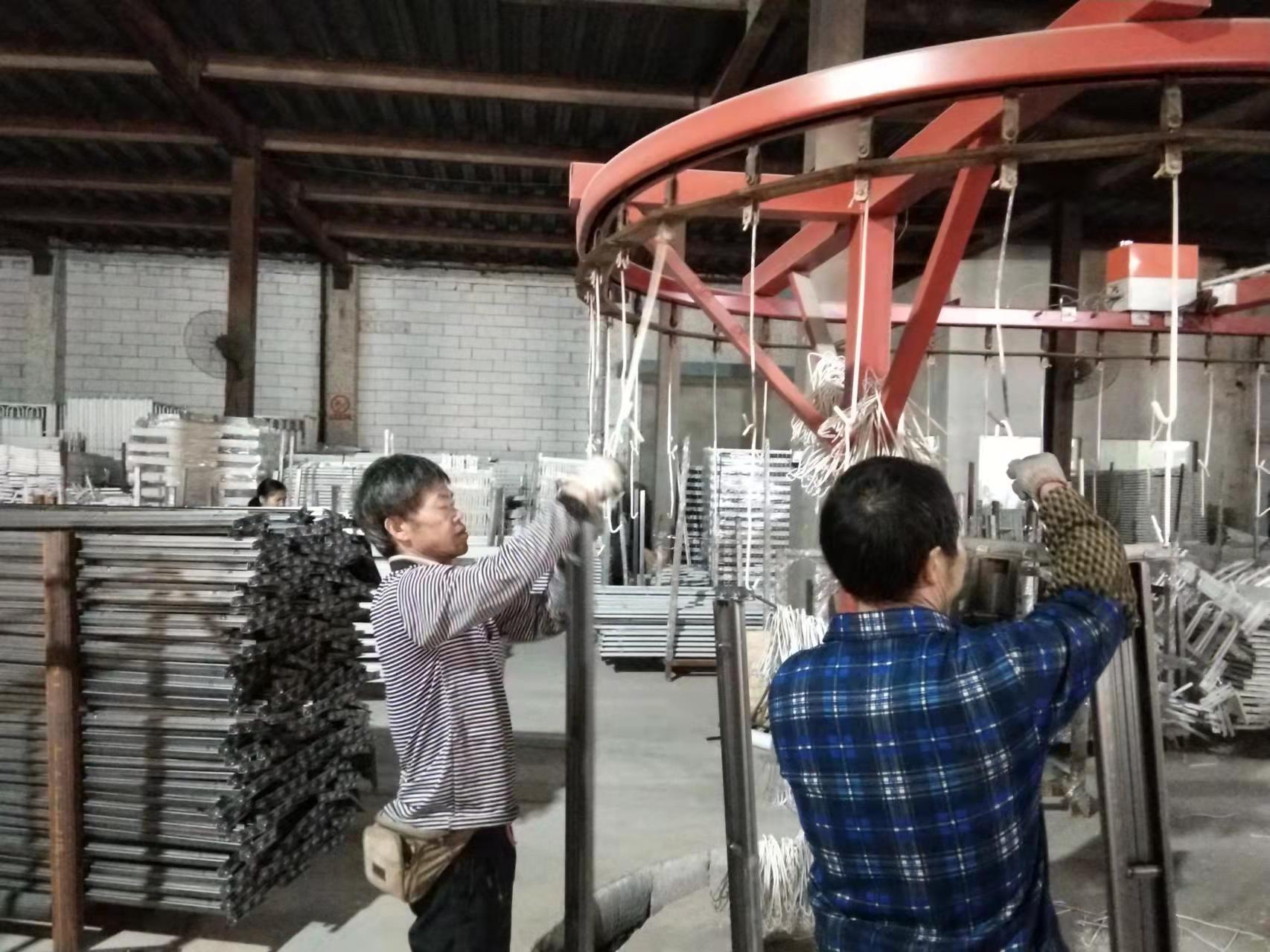 為什么鐵床廠家不愿意接工地的單？