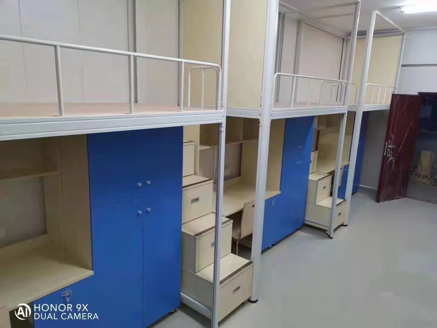 這個(gè)園區(qū)的宿舍公寓床我包了！